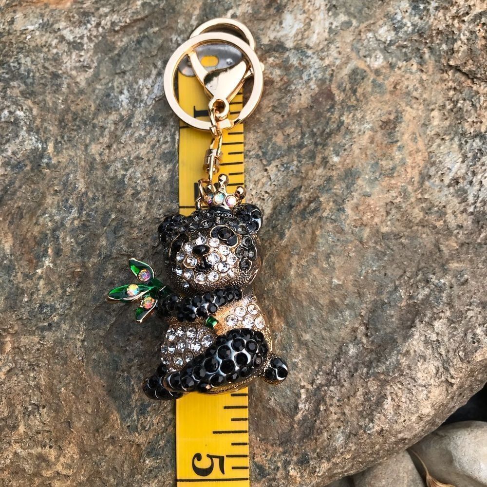 Panda Bear Keychain - Picture 9 of 11